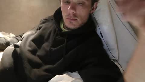 Snapshot of dylp400 chatting on February 23, 2025, 1:42 pm dylp400 online show from February 23, 2025, 1:42 pm