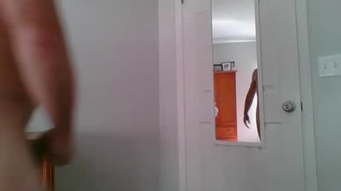 Snapshot of e3smith chatting on September 21, 2025, 2:40 pm e3smith online show from September 21, 2025, 2:40 pm