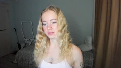 fansly - yourbestbaby online show from February 6, 2026, 4:06 am