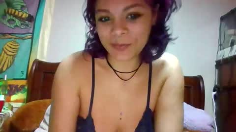 Snapshot of earth2lila chatting on November 26, 2025, 4:24 am earth2lila online show from November 26, 2025, 4:24 am