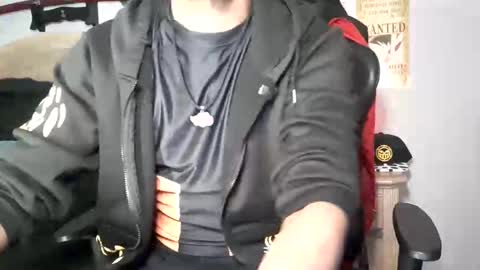 TWITTER   INSTAGRAM    easybreezy20   ONLINE 1230 AM TO 7AM online show from November 1, 2025, 7:10 am