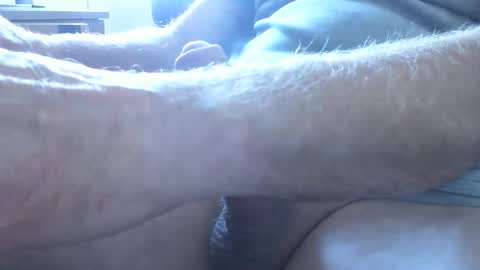 Snapshot of easypeasy62 chatting on October 11, 2025, 1:31 pm easypeasy62 online show from October 11, 2025, 1:31 pm