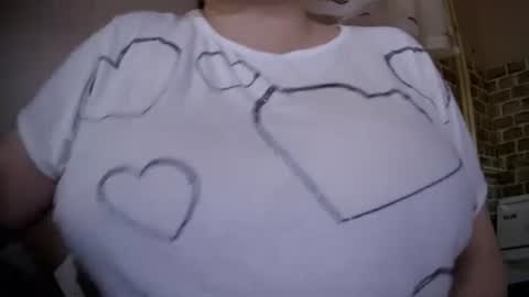 easysmart000 online show from March 20, 2026, 2:44 pm