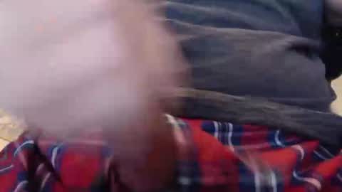 eat_a_peach2 online show from February 10, 2026, 1:04 pm