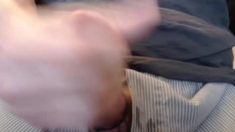 eat_a_peach2 online show from June 23, 2026, 10:57 am