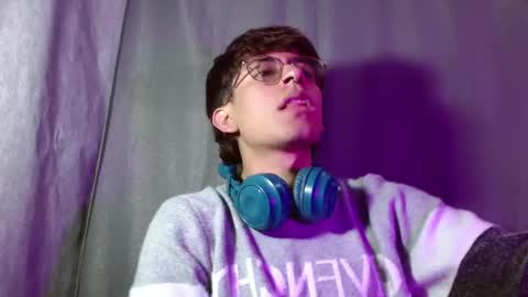 Snapshot of eather_luxury chatting on January 26, 2025, 12:58 am eather_luxury online show from January 26, 2025, 12:58 am