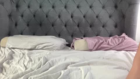 Snapshot of eatmypie69 chatting on January 7, 2025, 12:41 pm Nadia Ferreira online show from January 7, 2025, 12:41 pm