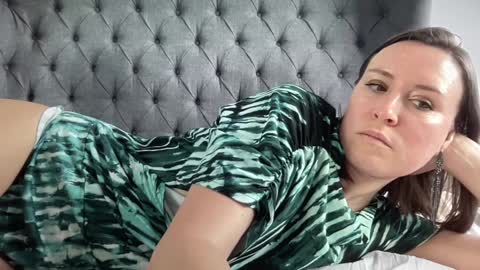 Snapshot of eatmypie69 chatting on March 5, 2025, 10:00 am Nadia Ferreira online show from March 5, 2025, 10:00 am