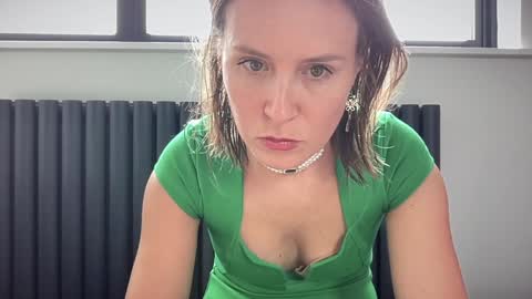 Snapshot of eatmypie69 chatting on October 18, 2025, 10:05 am Nadia Ferreira online show from October 18, 2025, 10:05 am