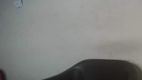 eatuupx online show from January 30, 2025, 6:00 pm