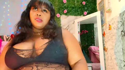 ANGIE online show from October 26, 2025, 1:11 am