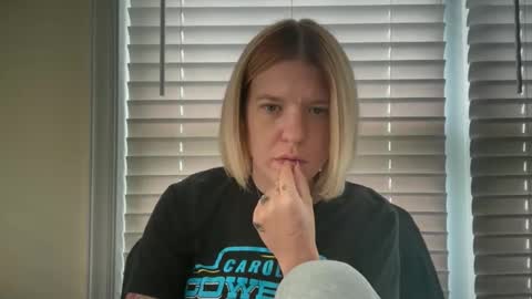 Snapshot of ebony8ivory chatting on April 28, 2026, 12:54 pm americnbarbie online show from April 28, 2026, 12:54 pm