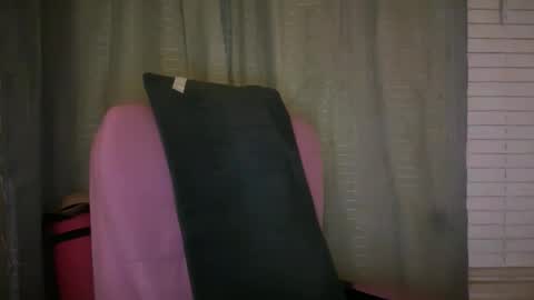 Snapshot of ebony8ivory chatting on May 6, 2026, 2:51 am americnbarbie online show from May 6, 2026, 2:51 am