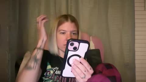 Snapshot of ebony8ivory chatting on May 10, 2026, 3:01 am americnbarbie online show from May 10, 2026, 3:01 am