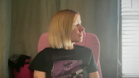 Snapshot of ebony8ivory chatting on May 13, 2026, 12:57 pm americnbarbie online show from May 13, 2026, 12:57 pm