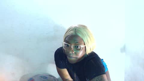 chayna smith online show from January 2, 2025, 6:01 pm