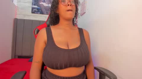 Andrea online show from January 8, 2025, 7:34 pm