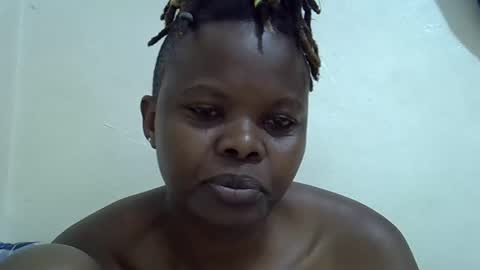 ebony_cuttey30 online show from May 3, 2026, 5:30 pm