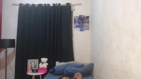 BEA DONT FORGET TO FOLLOW ME online show from February 26, 2025, 1:43 am