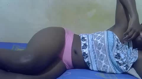 ebony_flower4 online show from December 17, 2025, 4:51 am