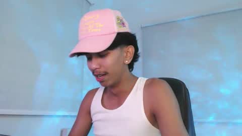 ebony_fuckboy online show from November 5, 2025, 8:09 pm