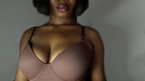 delilah online show from April 20, 2026, 6:53 pm