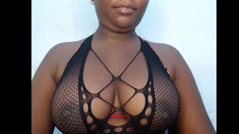 Snapshot of ebony_sexy_queen chatting on October 19, 2025, 6:36 am Racheal online show from October 19, 2025, 6:36 am