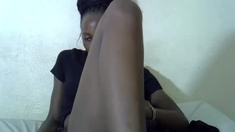 Snapshot of ebonycutegal4 chatting on February 6, 2026, 8:45 pm MELLEN online show from February 6, 2026, 8:45 pm
