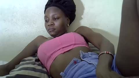 Snapshot of ebonycutegal4 chatting on March 2, 2026, 10:38 pm MELLEN online show from March 2, 2026, 10:38 pm