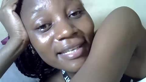Snapshot of ebonycutegal4 chatting on March 19, 2026, 11:31 pm MELLEN online show from March 19, 2026, 11:31 pm