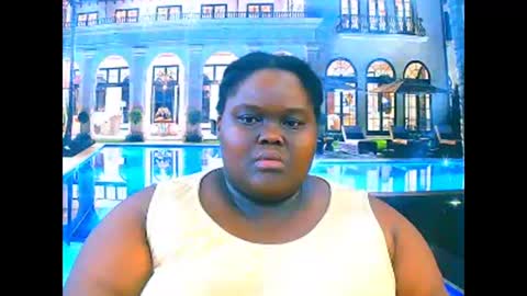 Snapshot of ebonyhotbuns4u2luv chatting on March 5, 2026, 7:59 am ebonyhotbuns4u2luv online show from March 5, 2026, 7:59 am