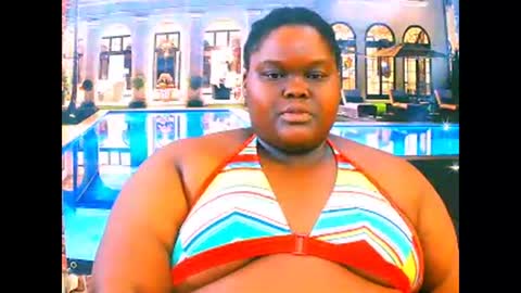 Snapshot of ebonyhotbuns4u2luv chatting on March 16, 2026, 8:35 pm ebonyhotbuns4u2luv online show from March 16, 2026, 8:35 pm