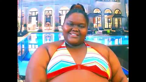 Snapshot of ebonyhotbuns4u2luv chatting on March 29, 2026, 10:32 pm ebonyhotbuns4u2luv online show from March 29, 2026, 10:32 pm