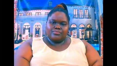 Snapshot of ebonyhotbuns4u2luv chatting on April 13, 2026, 6:46 pm ebonyhotbuns4u2luv online show from April 13, 2026, 6:46 pm