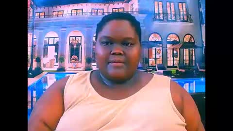 ebonyhotbuns4u2luv online show from May 18, 2026, 6:14 pm