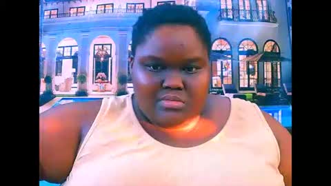 ebonyhotbuns4u2luv online show from May 19, 2026, 6:25 pm