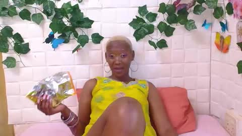 Cindy online show from October 8, 2025, 12:03 pm