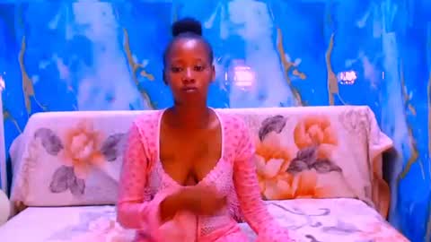 ebonypretty4u online show from October 9, 2025, 8:12 am