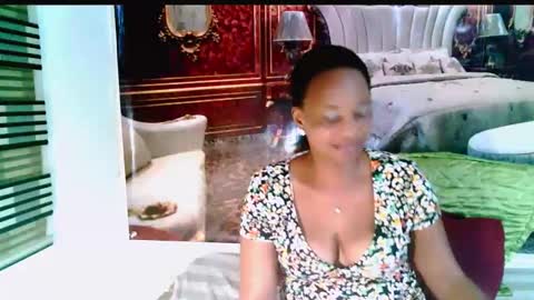 Snapshot of ebonyseductionz chatting on January 20, 2025, 2:53 am Zammy online show from January 20, 2025, 2:53 am