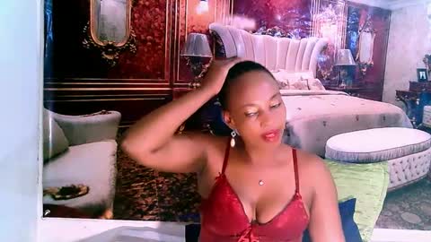 Snapshot of ebonyseductionz chatting on March 7, 2025, 6:43 pm Zammy online show from March 7, 2025, 6:43 pm