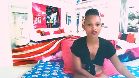 Snapshot of ebonystarlite1 chatting on February 17, 2025, 6:26 pm Candy online show from February 17, 2025, 6:26 pm