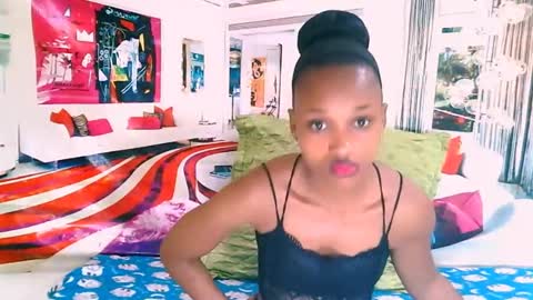 Snapshot of ebonystarlite1 chatting on February 19, 2025, 6:22 am Candy online show from February 19, 2025, 6:22 am