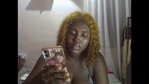 Snapshot of ebonyvd chatting on November 1, 2025, 12:34 am ebonyvd online show from November 1, 2025, 12:34 am