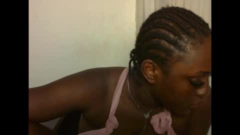 Snapshot of ebonyvd chatting on December 20, 2025, 6:48 pm ebonyvd online show from December 20, 2025, 6:48 pm