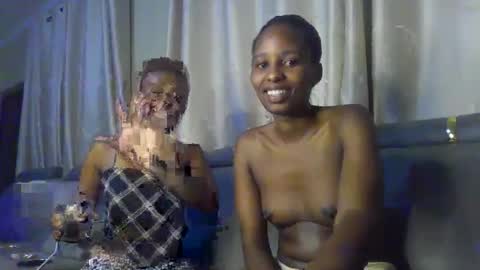 ecstasyxoxo online show from March 25, 2026, 6:58 pm