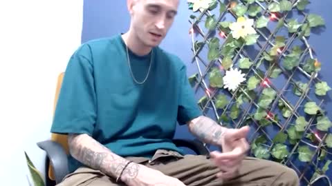 Edd Gallego online show from September 19, 2025, 5:24 pm