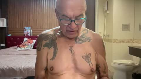 eddelmar online show from April 18, 2026, 9:13 am