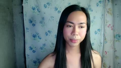 eddfox001 online show from March 23, 2026, 2:32 pm