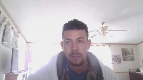 eddgarzay08 online show from April 12, 2026, 6:57 pm