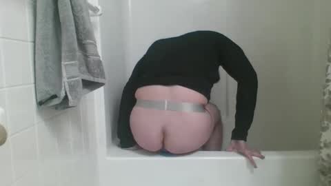 Snapshot of eddieadams1990 chatting on March 1, 2026, 10:56 pm eddieadams1990 online show from March 1, 2026, 10:56 pm